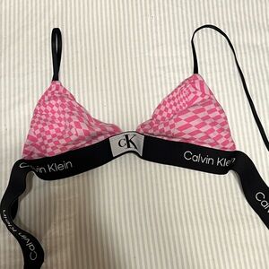Calvin Klein Valentine’s Day Collection Bra size S/ B-Cup